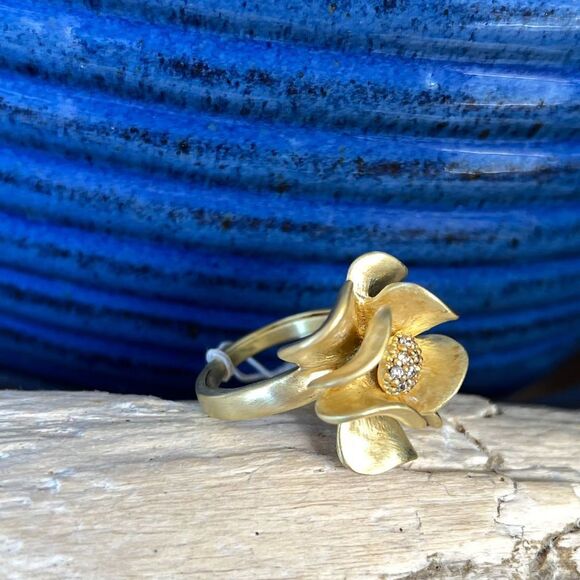 18K Brushed Gold Flower Sheila Fajl GLOW Masterpiece Statement Cocktail Ring - Picture 6 of 7
